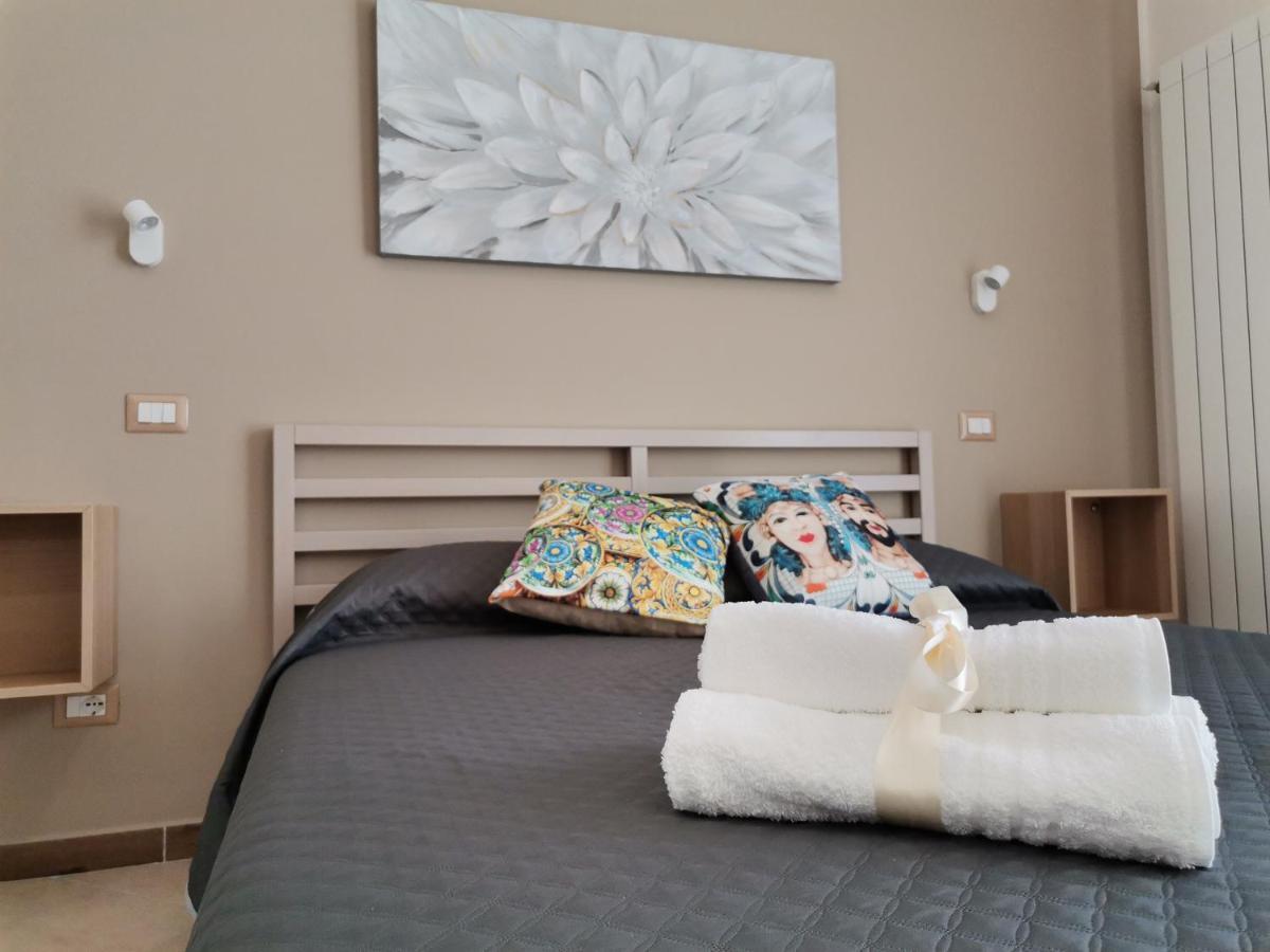 Bed and Breakfast Le Metro Каріні Екстер'єр фото